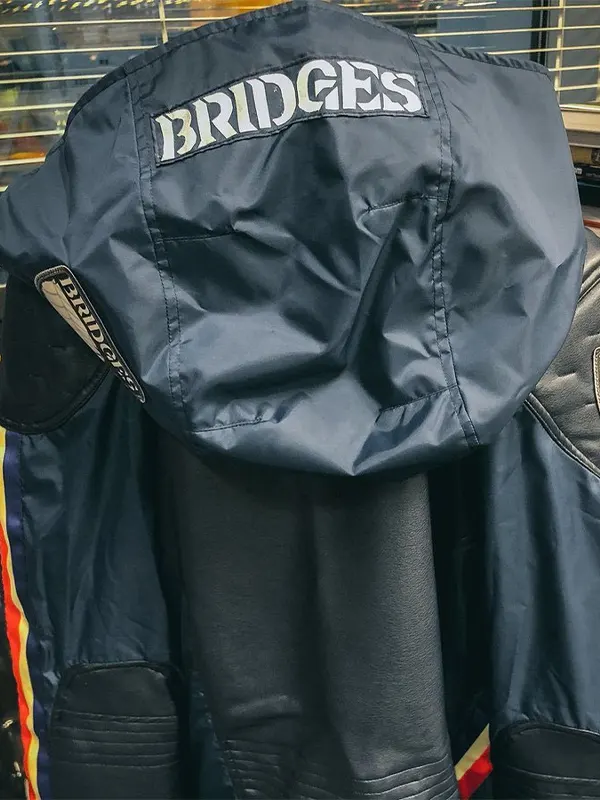 Death-Stranding-Bridges-Jacket