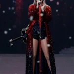 Eras-Tour-Amsterdam-Taylor-Swift-Red-