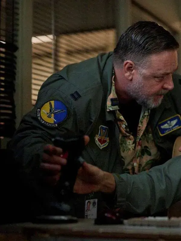 Russell-Crowe-Land-of-Bad-2024-Eddie-Grimm-Green-Jacket